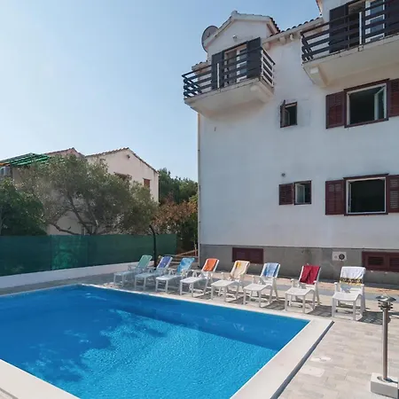 Gorgeous In With House Sea View Apartment